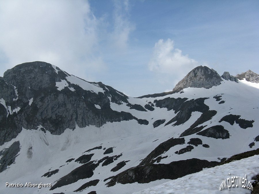 12-Vista sul passo Pozzera.JPG